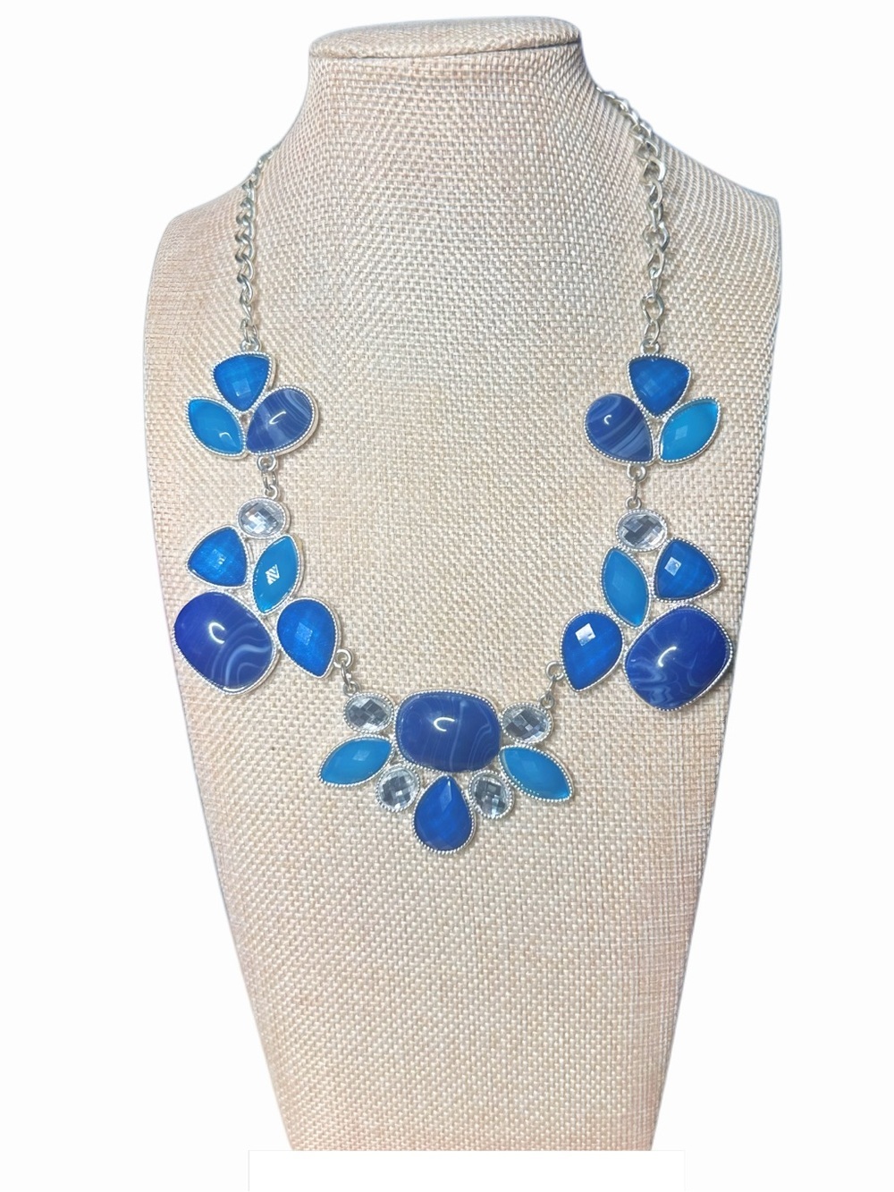 5/$25 😻 Blue Statement Floral Bib Necklace - Women Jewelry